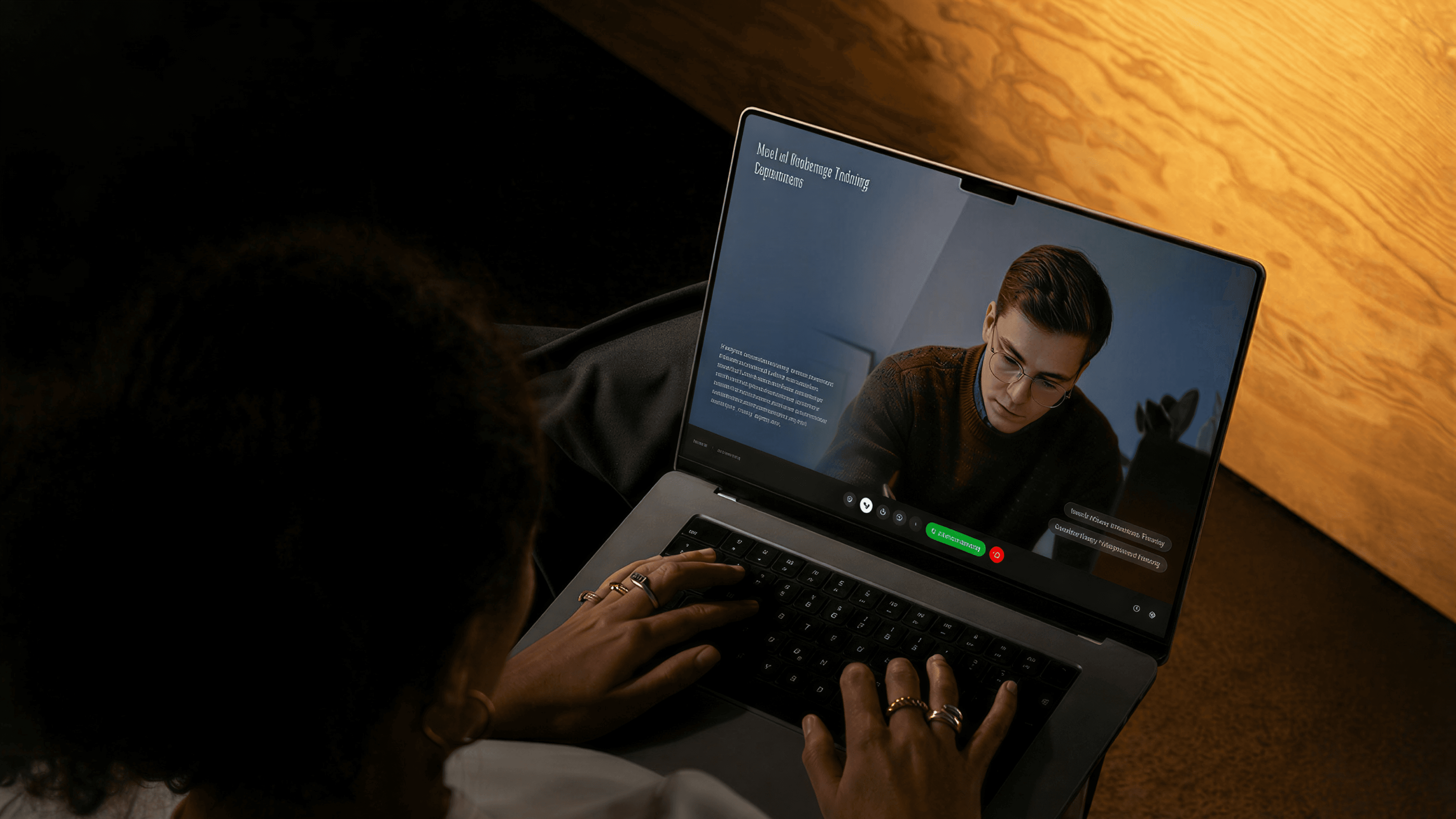 A client using a SERVIO AI expert meeting on a laptop